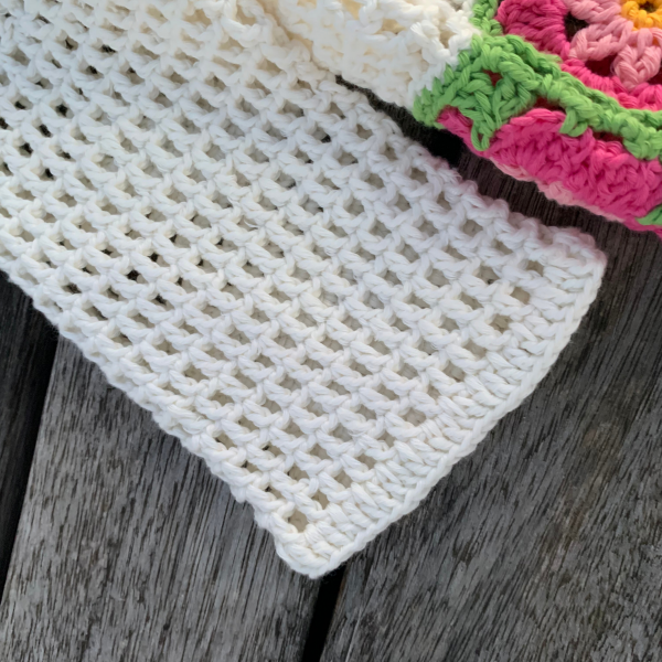 Organik Pamuk Çiçekli Örgü Elbise, Hırka, Bandana ve Çanta Takımı