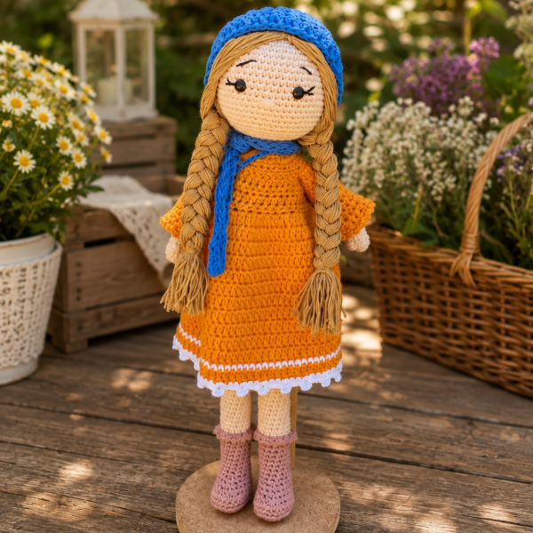 Snowflake Kış Bebeği – 33 cm Organik Pamuk Oyun Arkadaşı Amigurumi
