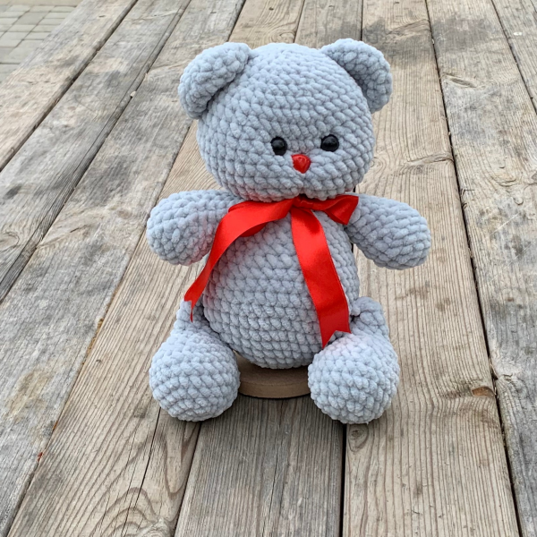 30 cm Kadife İp Amigurumi Ayıcık – El Yapımı Oyun Arkadaşı