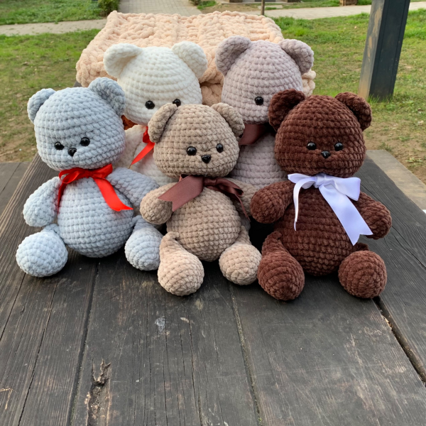 30 cm Kadife İp Amigurumi Ayıcık – El Yapımı Oyun Arkadaşı