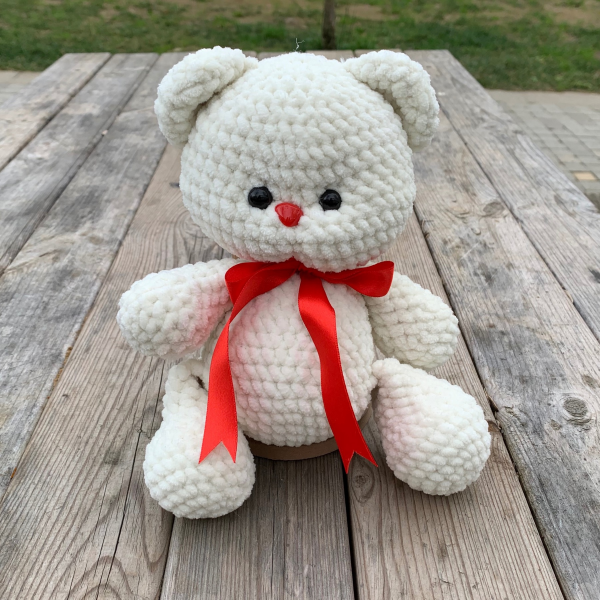 30 cm Kadife İp Amigurumi Ayıcık – El Yapımı Oyun Arkadaşı