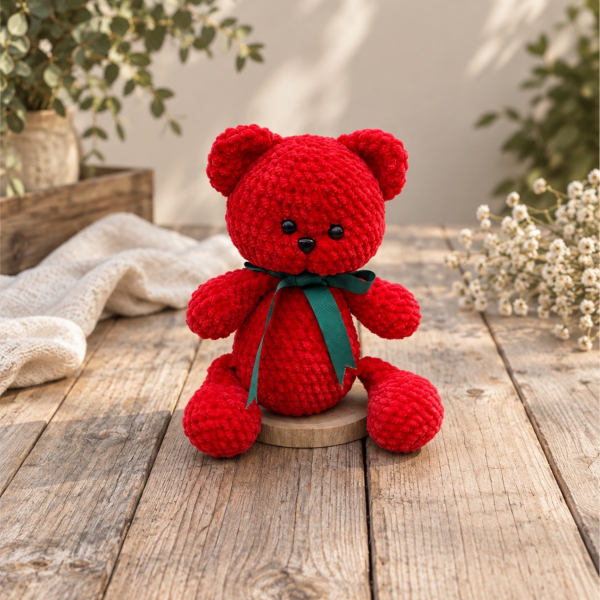 30 cm Kadife İp Amigurumi Ayıcık – El Yapımı Yılbaşı Temalı Oyun Arkadaşı